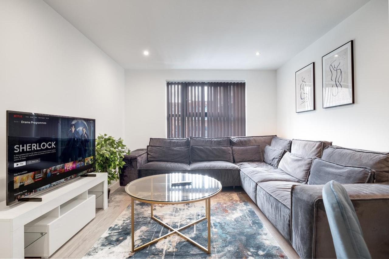 ברמינגהאם Ebra Stays - Choice Of 2 Or 3 Individual Beds - Luxury New Build Apartment ✪ City Centre, Digbeth ✓ Smart Tv'S & Large Corner Sofa - מראה חיצוני תמונה