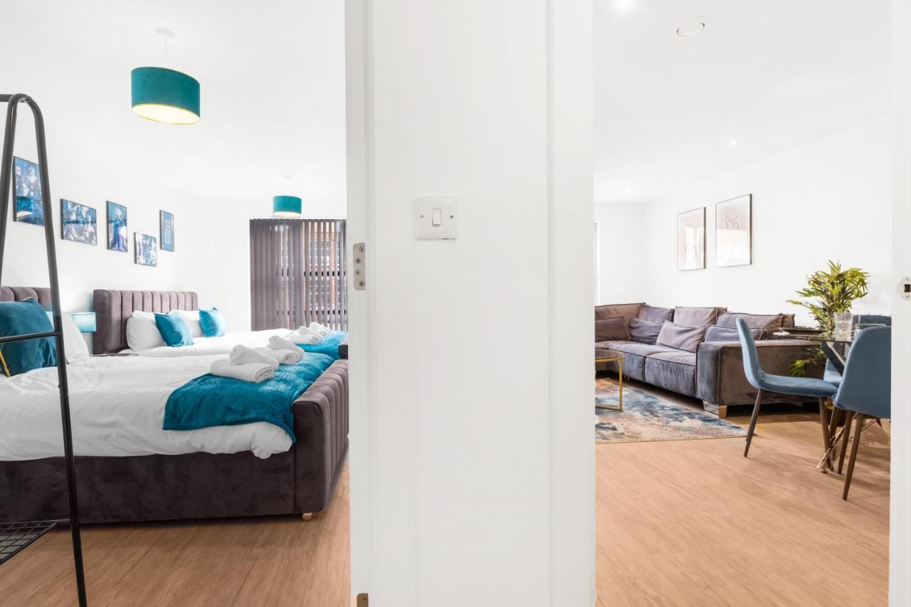 ברמינגהאם Ebra Stays - Choice Of 2 Or 3 Individual Beds - Luxury New Build Apartment ✪ City Centre, Digbeth ✓ Smart Tv'S & Large Corner Sofa - מראה חיצוני תמונה