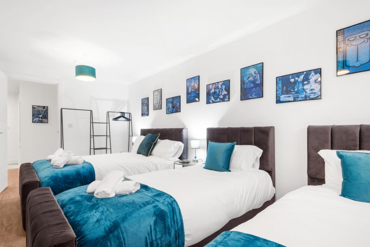 ברמינגהאם Ebra Stays - Choice Of 2 Or 3 Individual Beds - Luxury New Build Apartment ✪ City Centre, Digbeth ✓ Smart Tv'S & Large Corner Sofa - מראה חיצוני תמונה